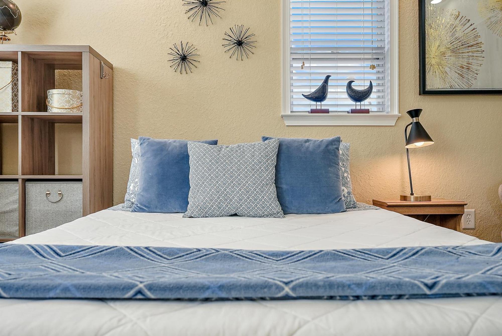 Retro Retreat In Dtsp - Explore The Downtown Area St. Petersburg Exteriér fotografie