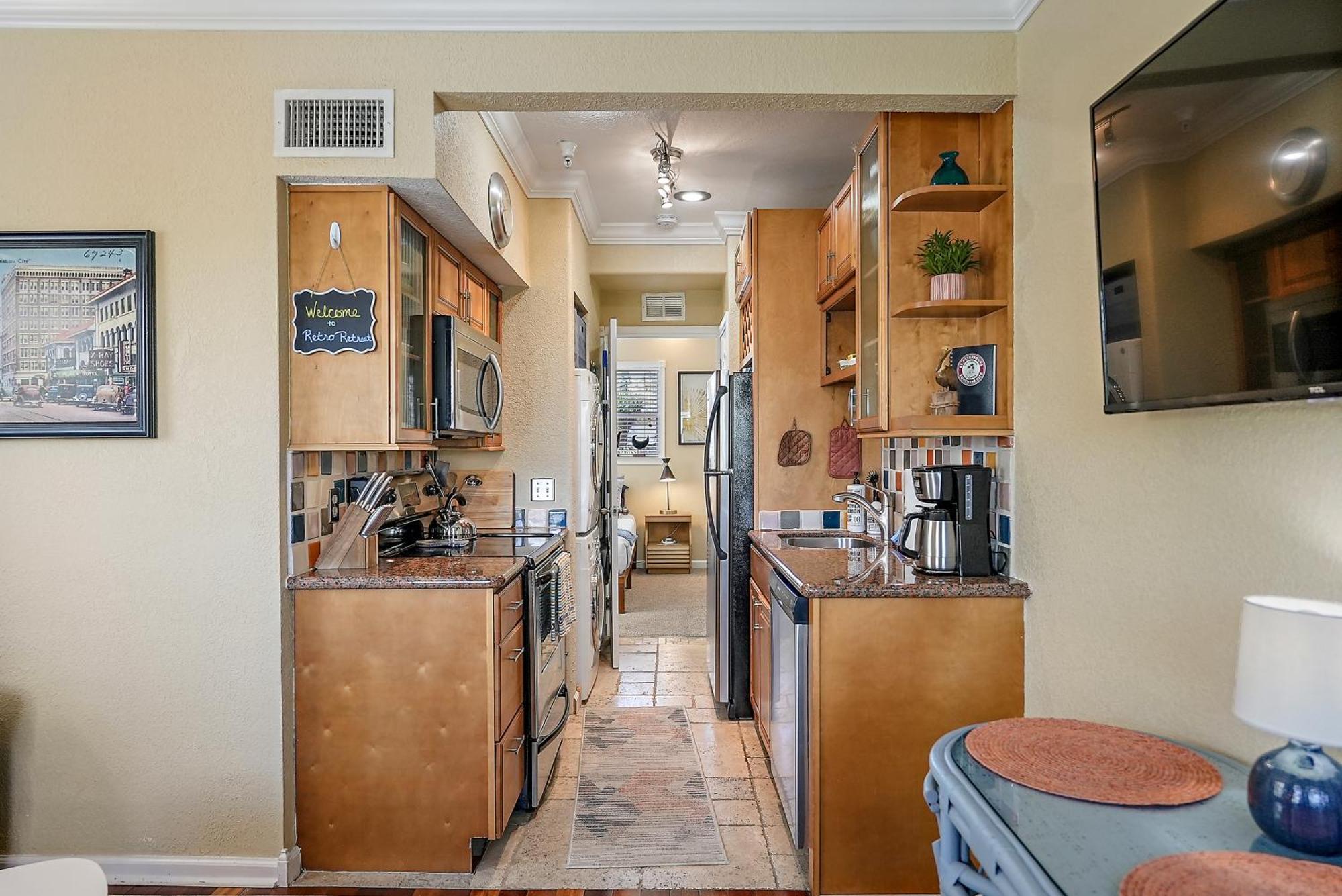 Retro Retreat In Dtsp - Explore The Downtown Area St. Petersburg Exteriér fotografie
